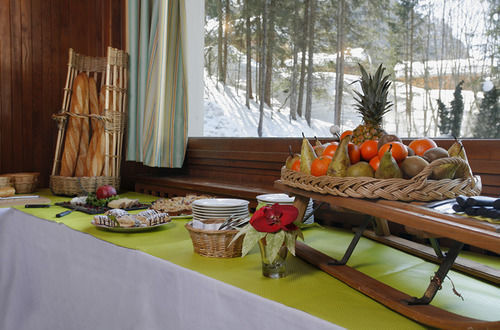 Hotel Eliova L'Eau Vive Chatel Ngoại thất bức ảnh