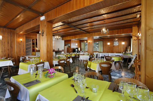 Hotel Eliova L'Eau Vive Chatel Ngoại thất bức ảnh