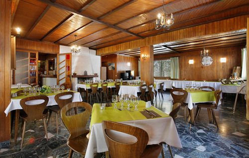 Hotel Eliova L'Eau Vive Chatel Ngoại thất bức ảnh