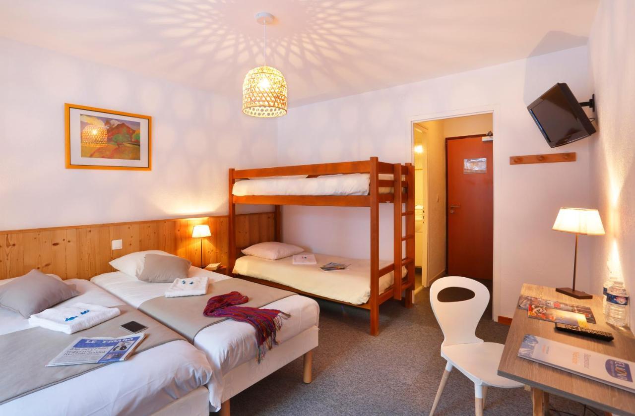 Hotel Eliova L'Eau Vive Chatel Ngoại thất bức ảnh